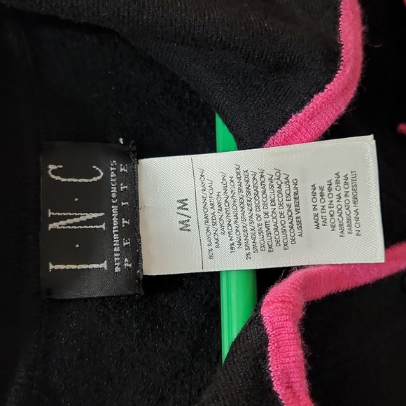 Cute collared sweater - Picture 2 of 4